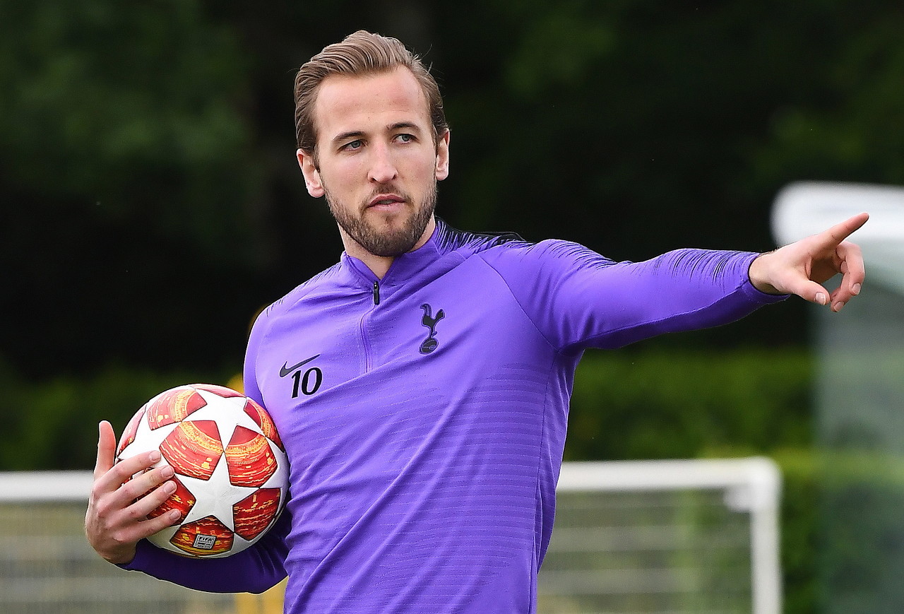 他成功融入 他成功融入