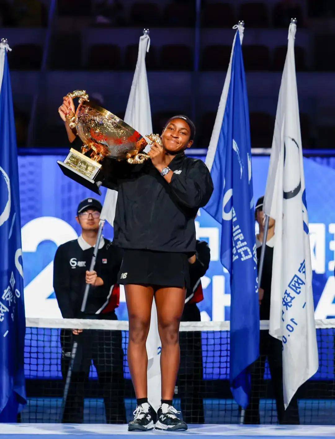 某俱乐部的 某俱乐部的