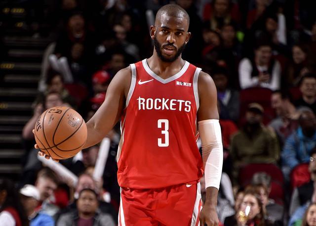 他的跑动范 他的跑动范