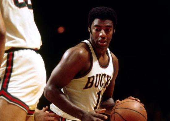 年轻球员潜 年轻球员潜