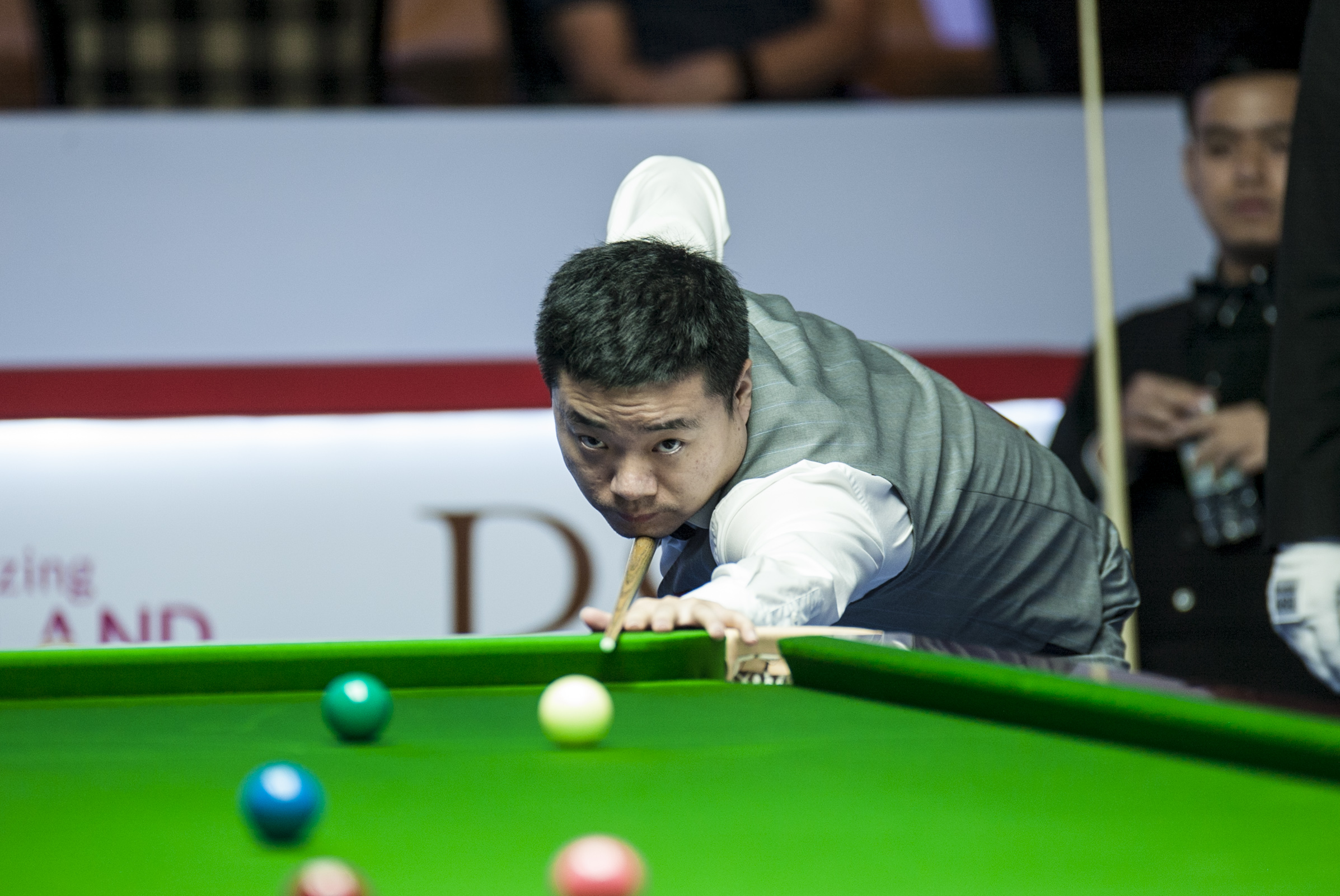 这两位来自 这两位来自